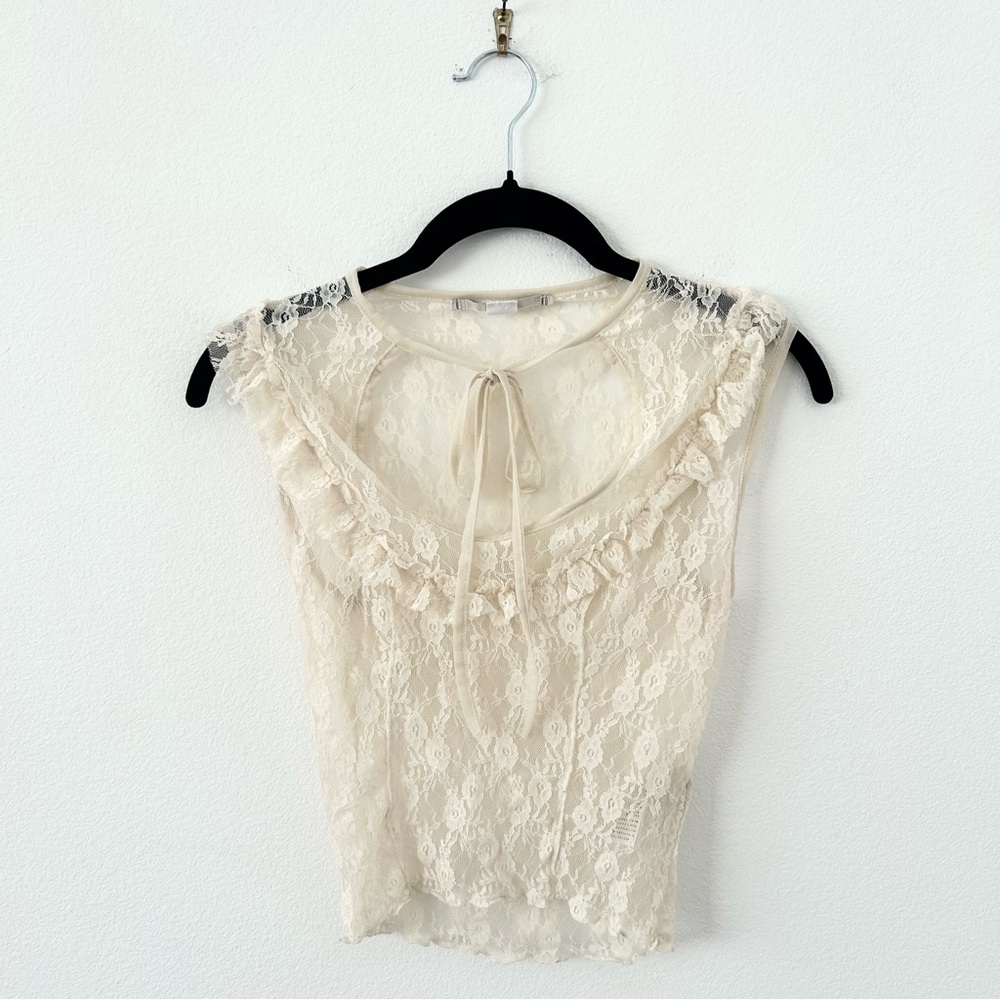 Kimchi Blue Ivory Lace Sleeveless Blouse